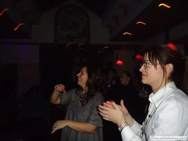 1301201298.jpg