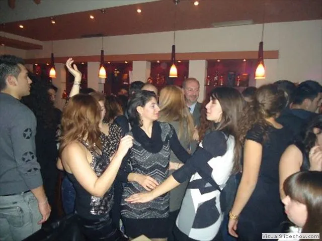 1301201279.jpg