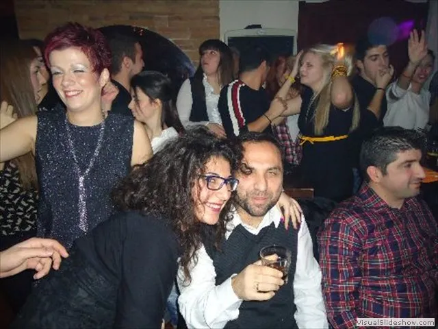 1301201275.jpg