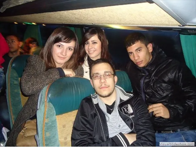 2012ekd137.jpg