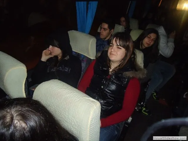 1304201187.jpg
