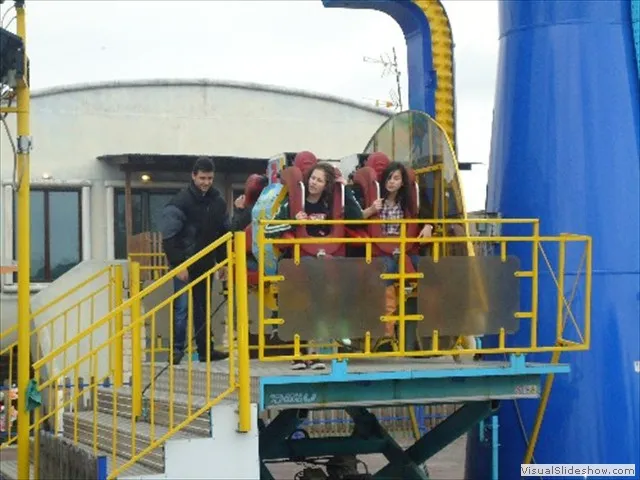 1304201161.jpg