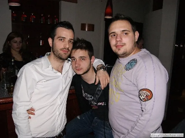 ypoxx1086.jpg